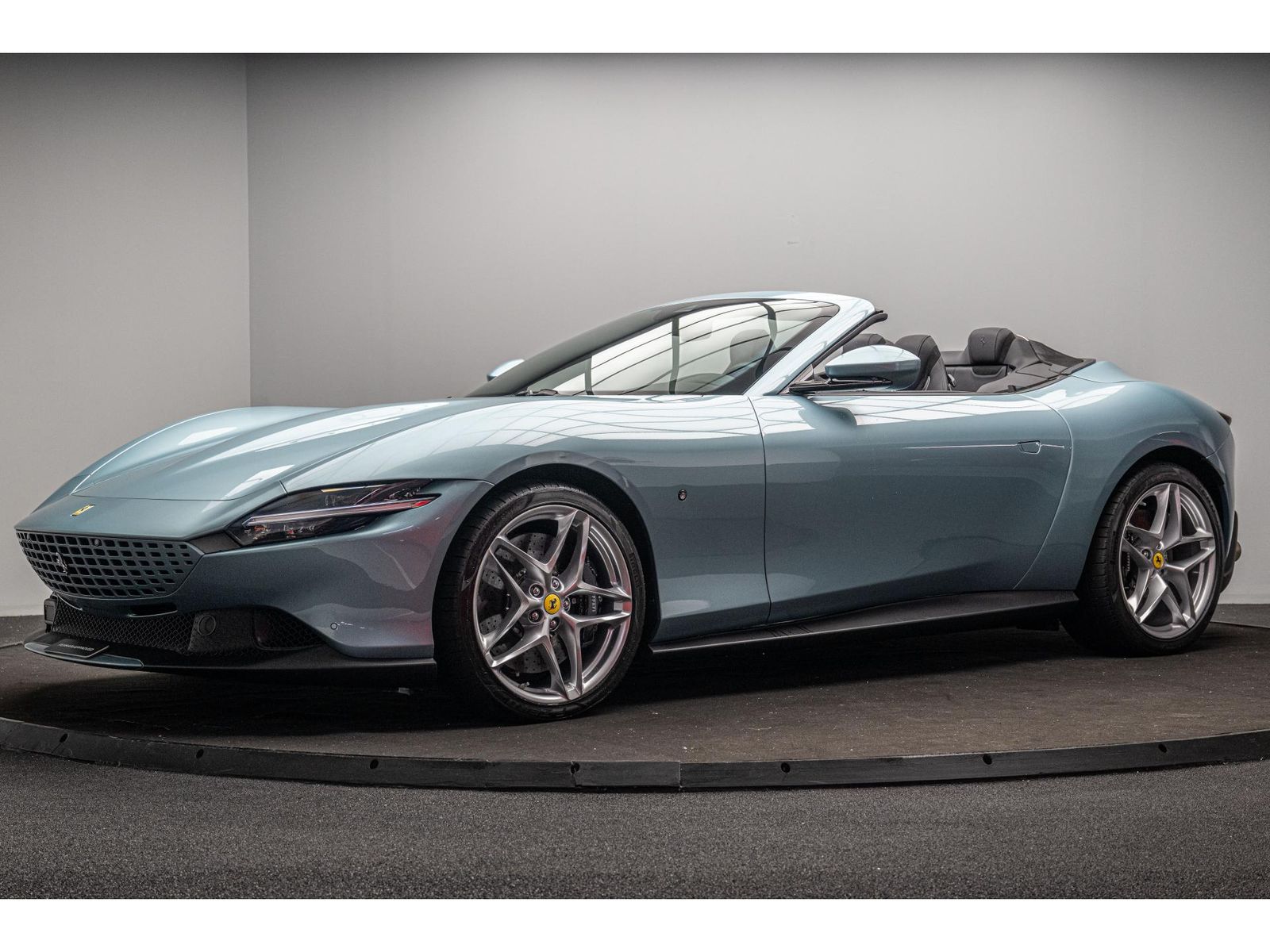 Ferrari Roma spider 3.9 V8 620 imagem 2