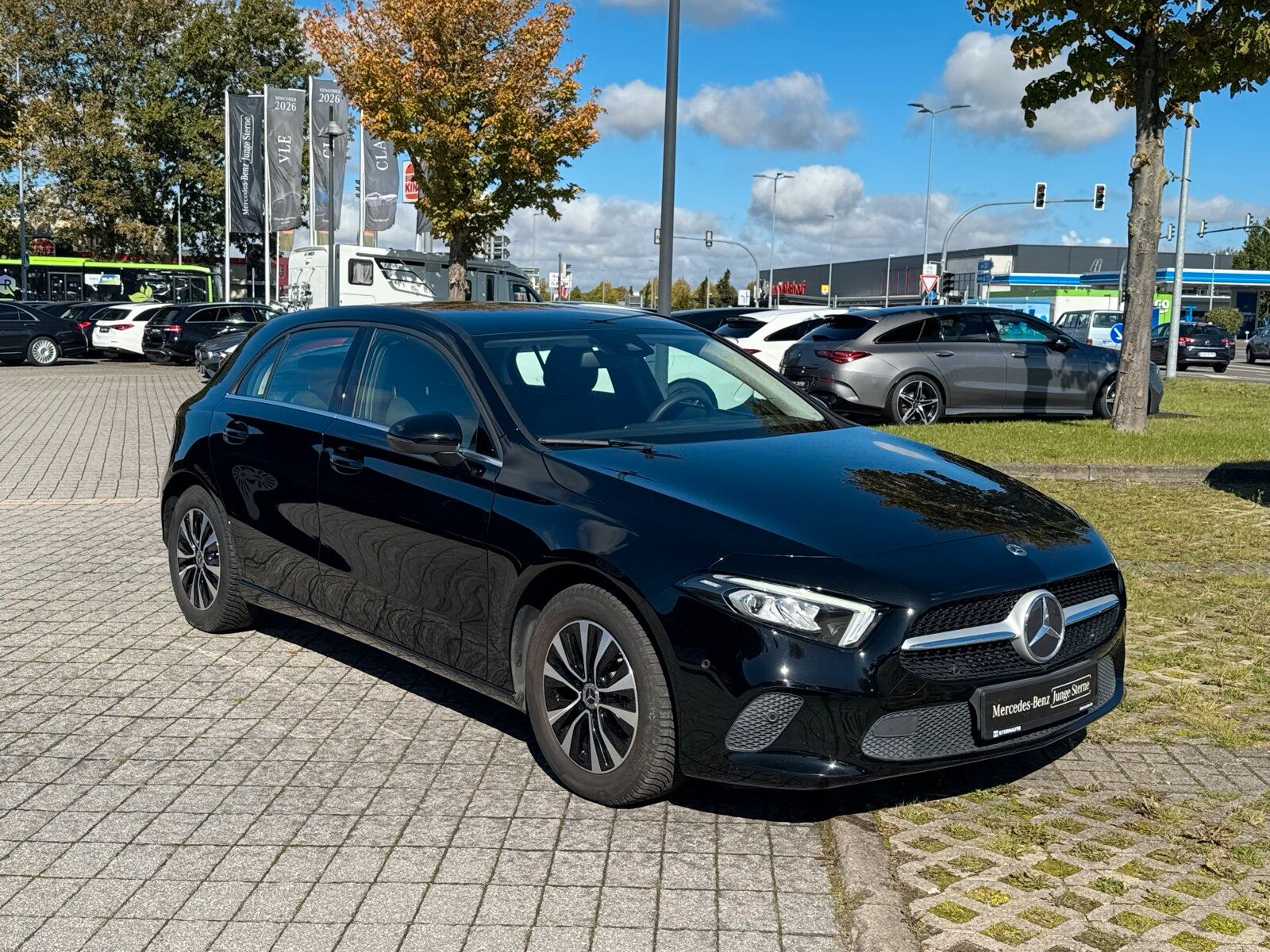 Mercedes-Benz A 200 RüCamera LED Park- und Spurhalte-Assistent foto 3