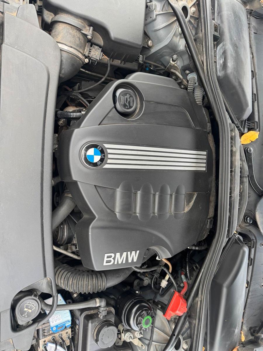 BMW 520 2010 — фото 7
