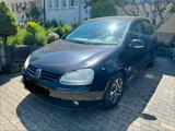 Volkswagen VW Golf V | 1,6 Benzin | 102 PS | Tour | s... - Volkswagen Golf: 102 Ps