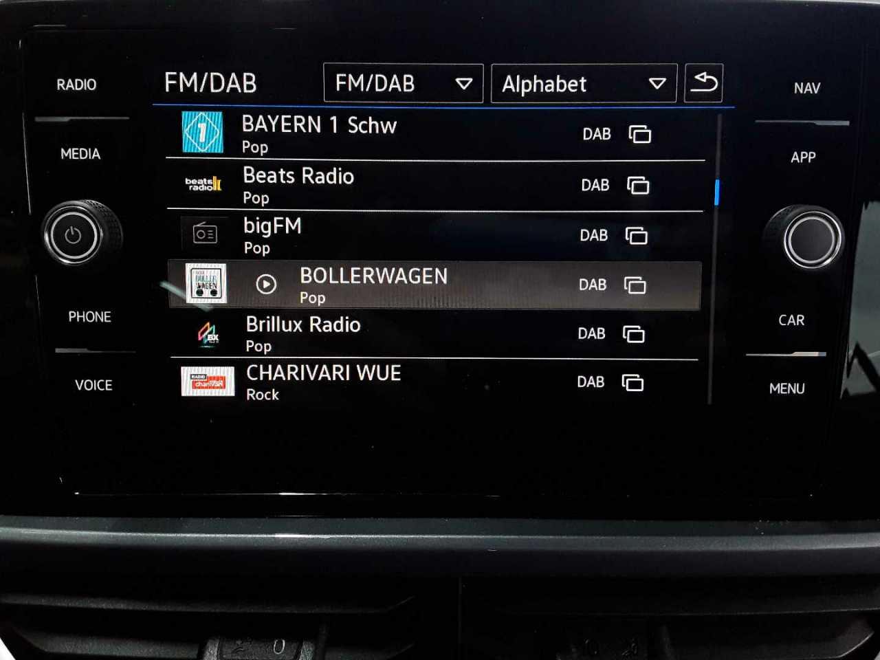 Volkswagen T-Roc 1.0 TSI Style SHZ PDC APP ACC LED+, миниатюра 12