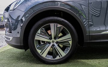 Fahrzeugabbildung SEAT Tarraco Xcellence 4Drive|AHK|AMBIENTE|KAMERA