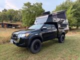 Toyota Hilux Extra Cab Expeditionsmobil - Toyota Hilux: Extra Cab