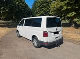 Volkswagen VW Bus // T6 Caravelle - Volkswagen T6 Caravelle: Van