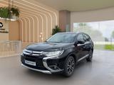 Mitsubishi Outlander 2.0 MIVEC Diamant Edition 2WD RFK Navi - Mitsubishi Gebrauchtwagen