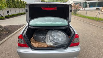 Mercedes E 280 - 11