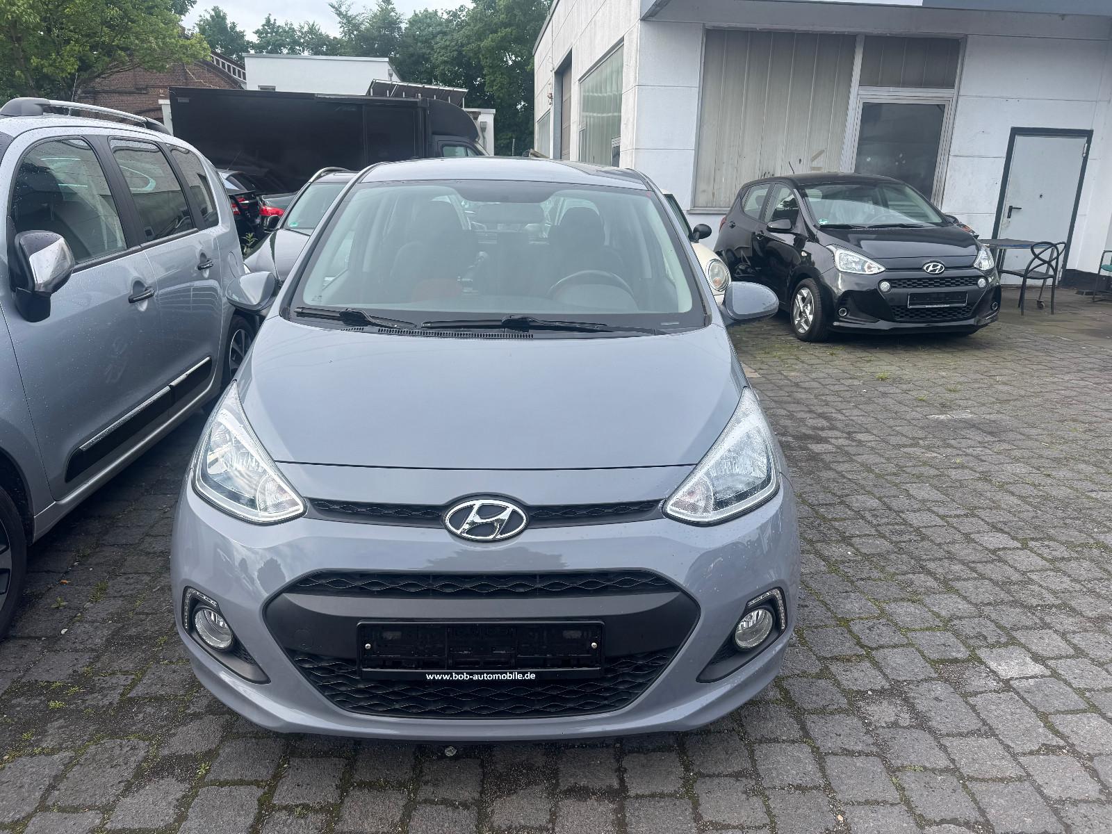 Hyundai i10 1.0 FIFA World Cup Edition