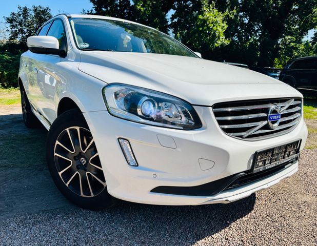 Volvo XC 60SUMMUM 2.0*181 PS*KLIMA*LEDER*PANO*XENON