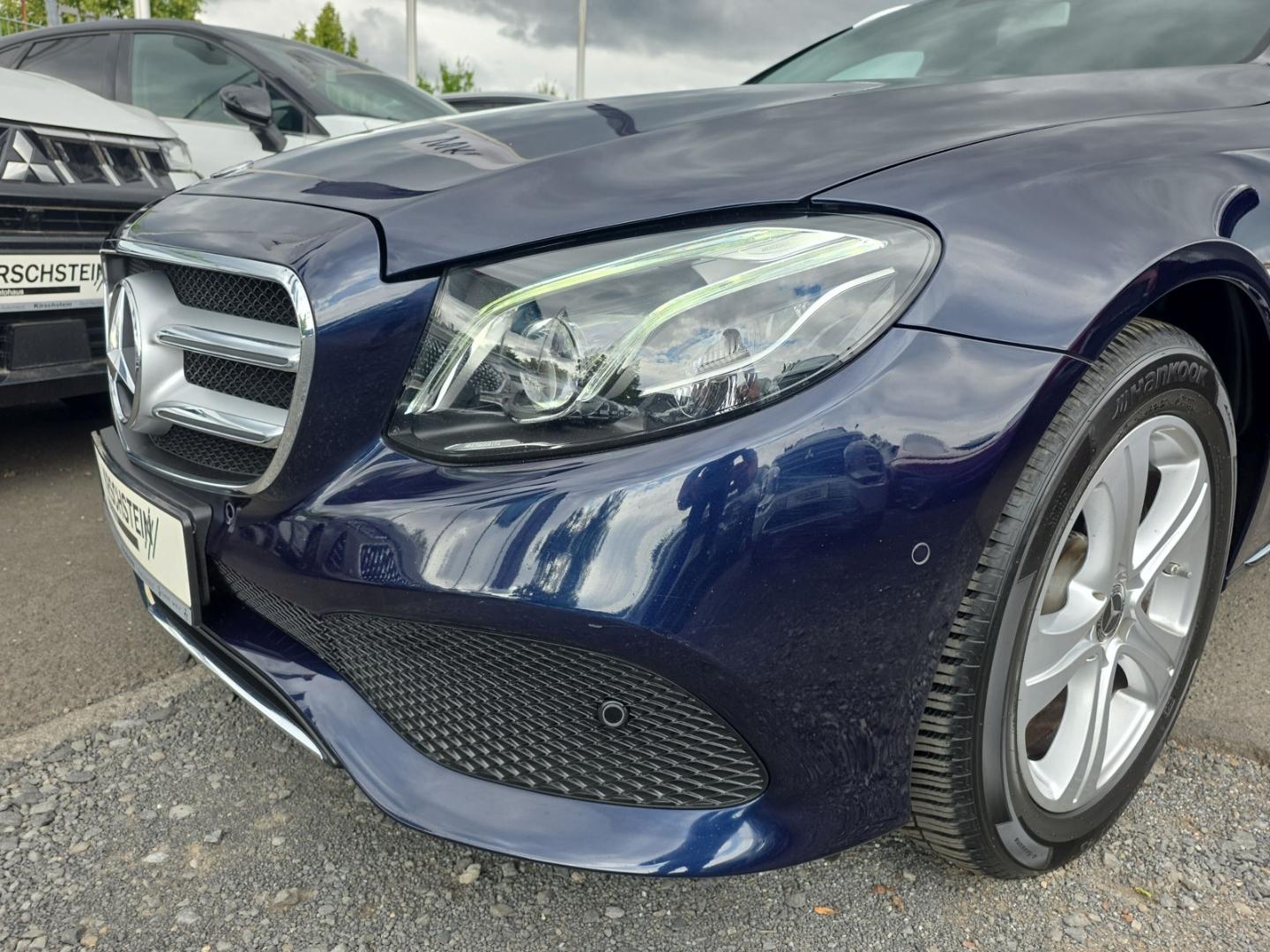 Mercedes-Benz E 220 d T Avantgarde Multibeam Navi Kamera Park