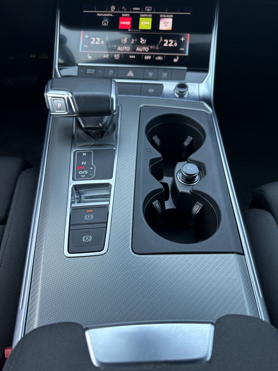 Fahrzeugabbildung Audi A6 40 TDI Sport NAV+MATRIX+SHZ+CARPLAY+1HD+18ZO