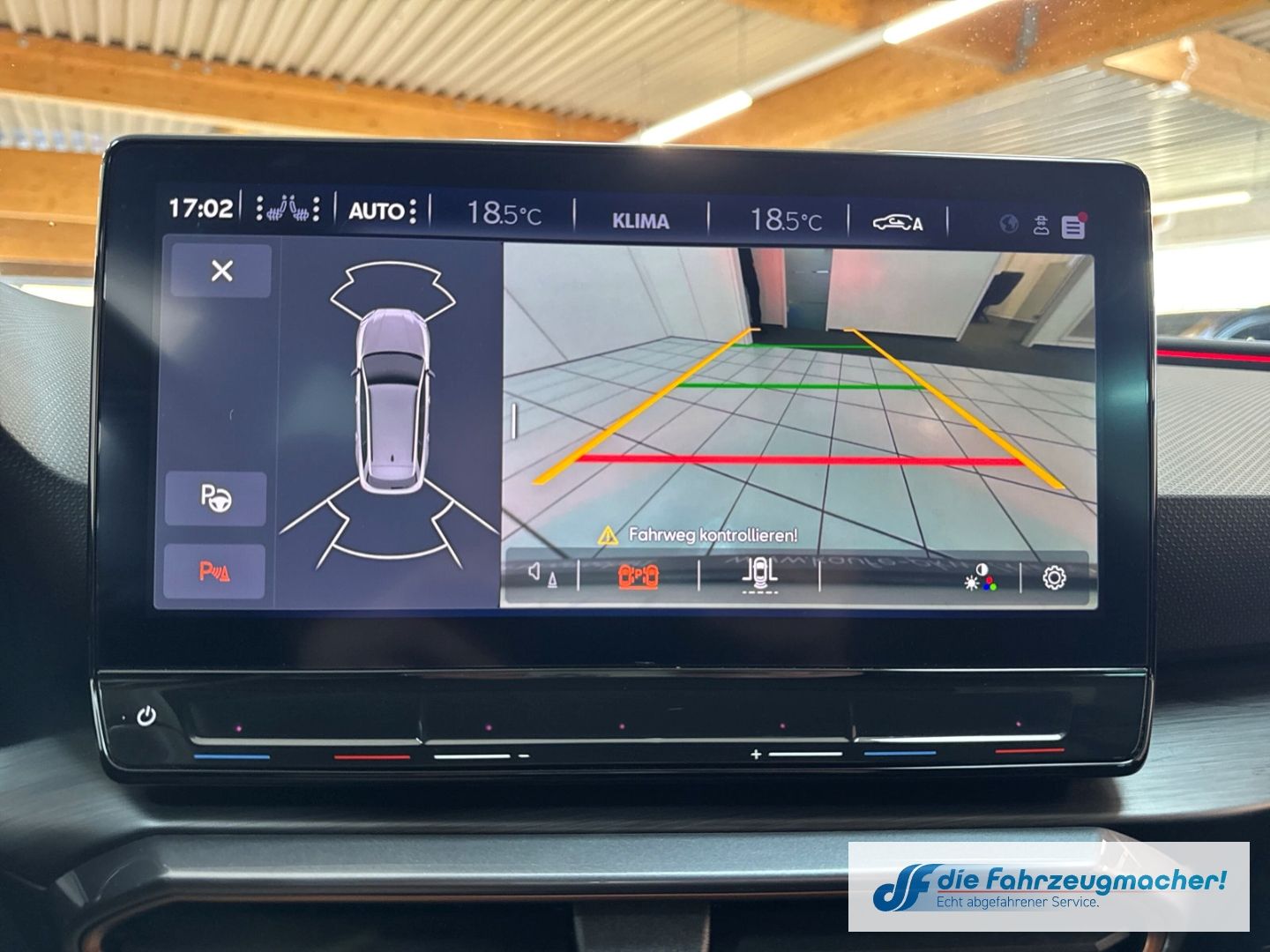 Fahrzeugabbildung CUPRA Leon Sportstourer AD Navi Digitales Cockpit Memo