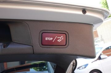 Fahrzeugabbildung Mercedes-Benz T-Modell C 220 BlueTec / d T AMG-Line