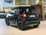 Smart ForTwo coupe edition greenflash*LED*PANO*Touch* - Smart ForTwo mit Elektro-Antrieb