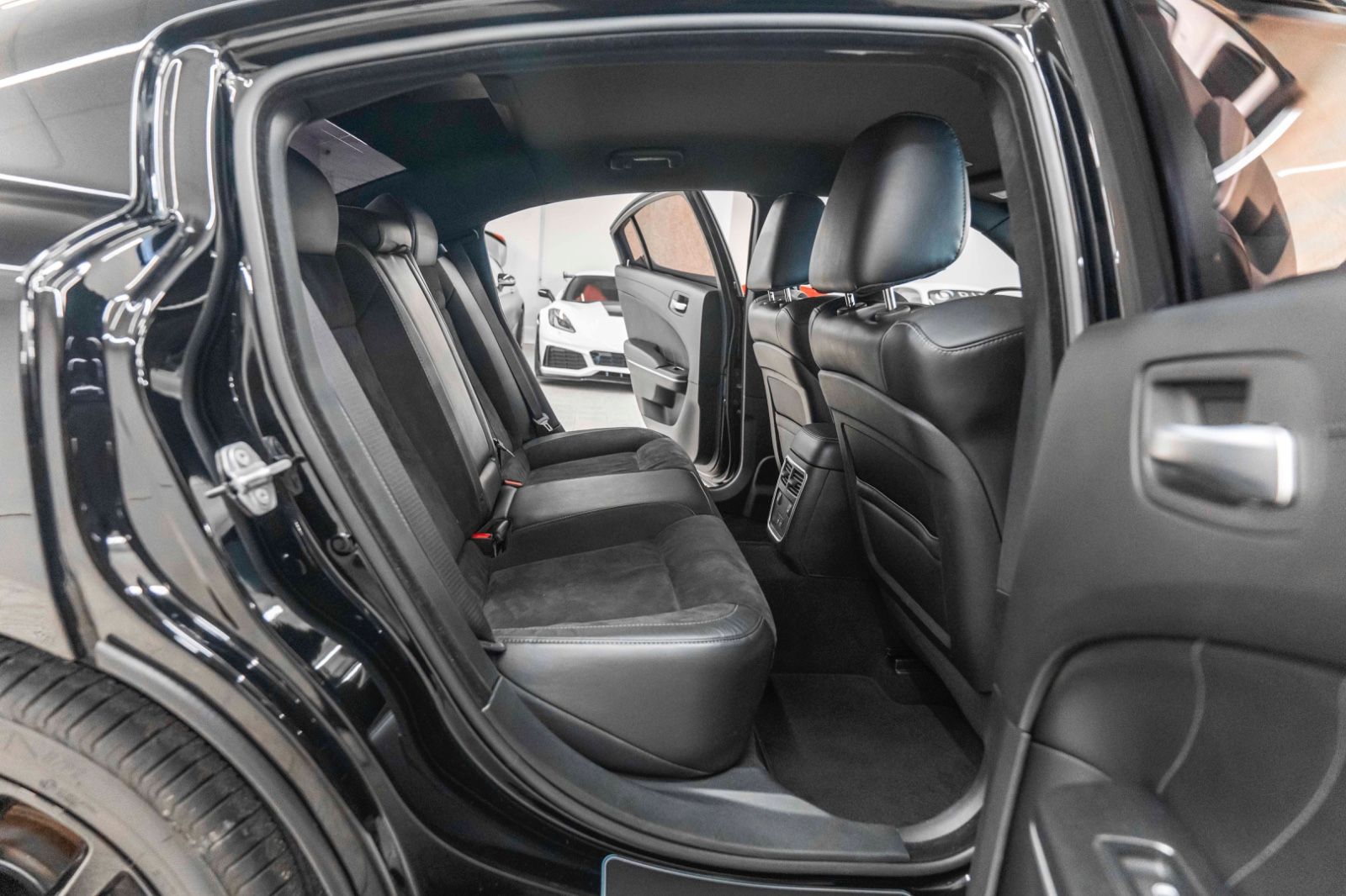 Fahrzeugabbildung Dodge Charger 5,7L RT CARPLAY ALPINE TOTW KAM NAV
