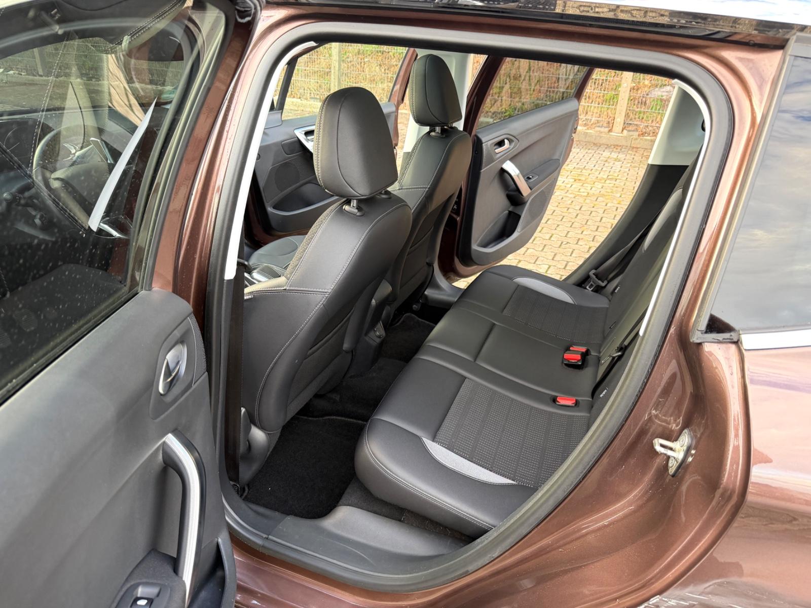 Peugeot 2008 Allure / Zahnriemen Neu/ Scheckheftgepflegt