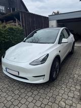 Tesla Model Y Long Range Dual Motor AWD Long Range - Tesla Model Y in Nürnberg