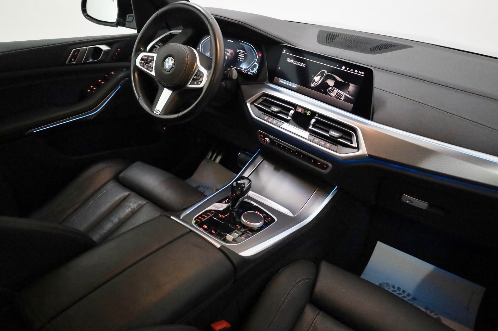 Fahrzeugabbildung BMW X5 xDrive 45 e M Sport,ACC,Memory,CarPlay,AHK el