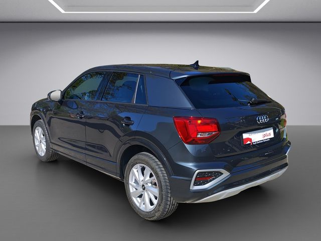 Q2 35 1.5 TFSI advanced S-tronic SHZ AHK LED