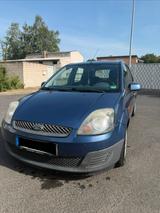 Ford Fiesta 1,3 Benzin BJ 2006  69 Ps TÜV ... - Ford Fiesta aus 2006: 1.6