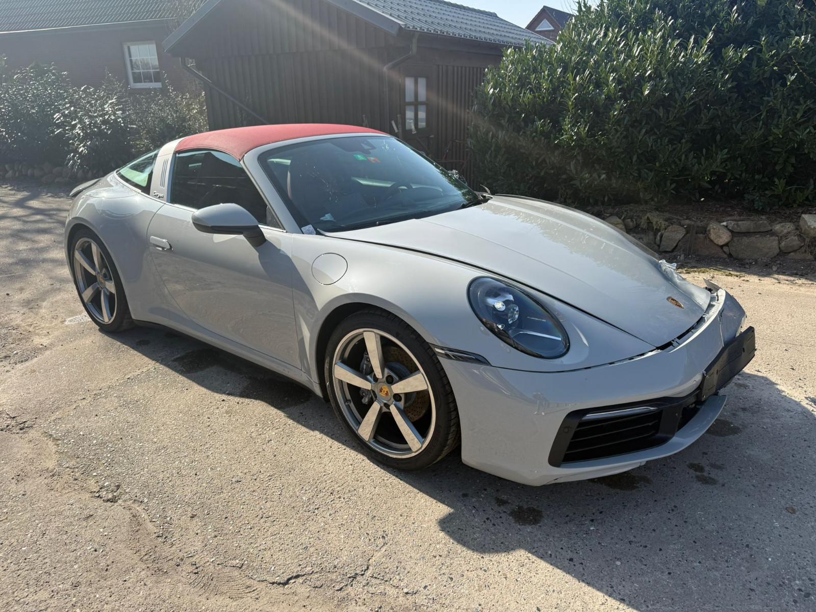 Porsche 911 992 Targa 4 Kreide Fahrbereit !!!