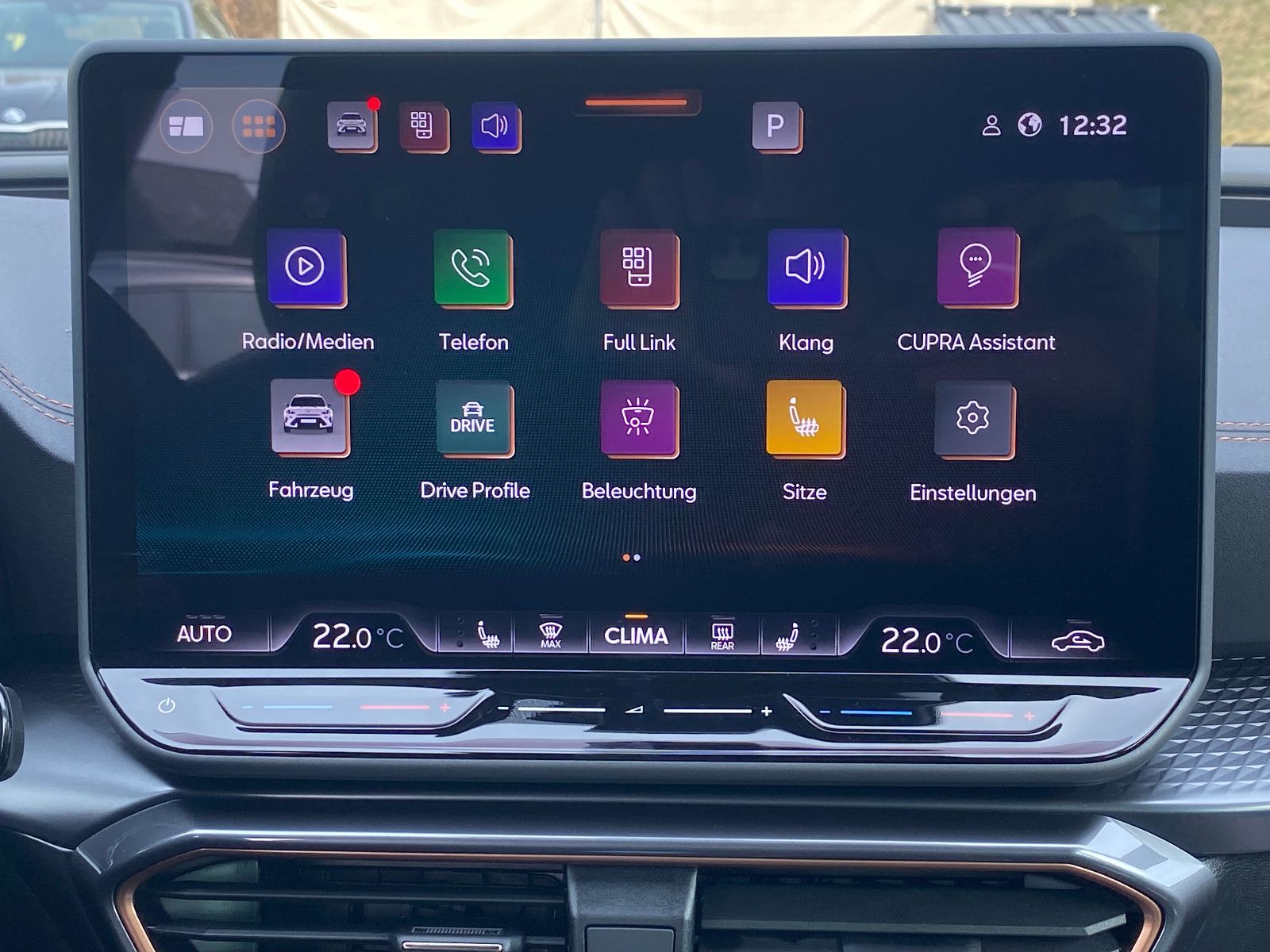 Fahrzeugabbildung CUPRA Formentor 1.5 eTSI DSG *Winterpaket