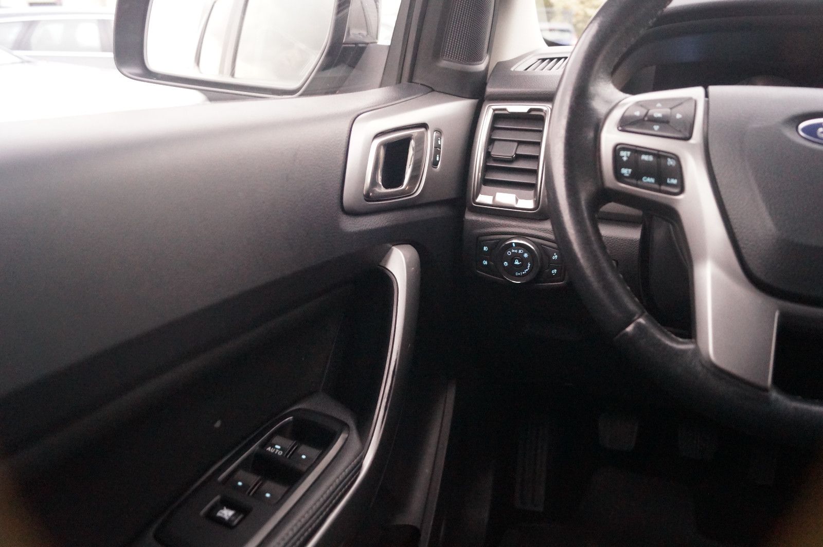 Ford Ranger XLT Doppelkabine 4x4 Klimaaut SHZ PDC AHK foto 25