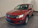 Volkswagen Tiguan  2.0 TDI*4-Motion*Navi*Tempomat*Sitzheiz. - mit Diesel-Antrieb: Rot