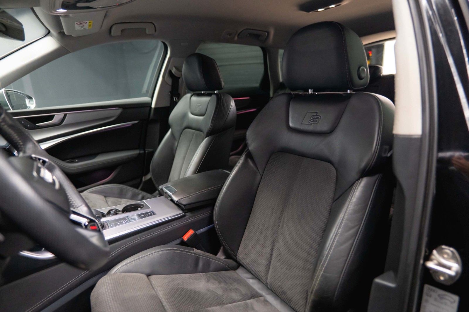 Fahrzeugabbildung Audi S6 Avant 3.0 TDI quattro *ACC*Head Up*LED*B&O*