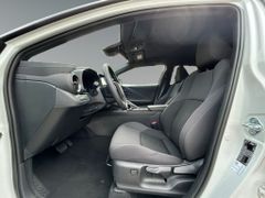 TOYOTA C-HR 1.8 Hybrid Black&White *Inkl. WKR*