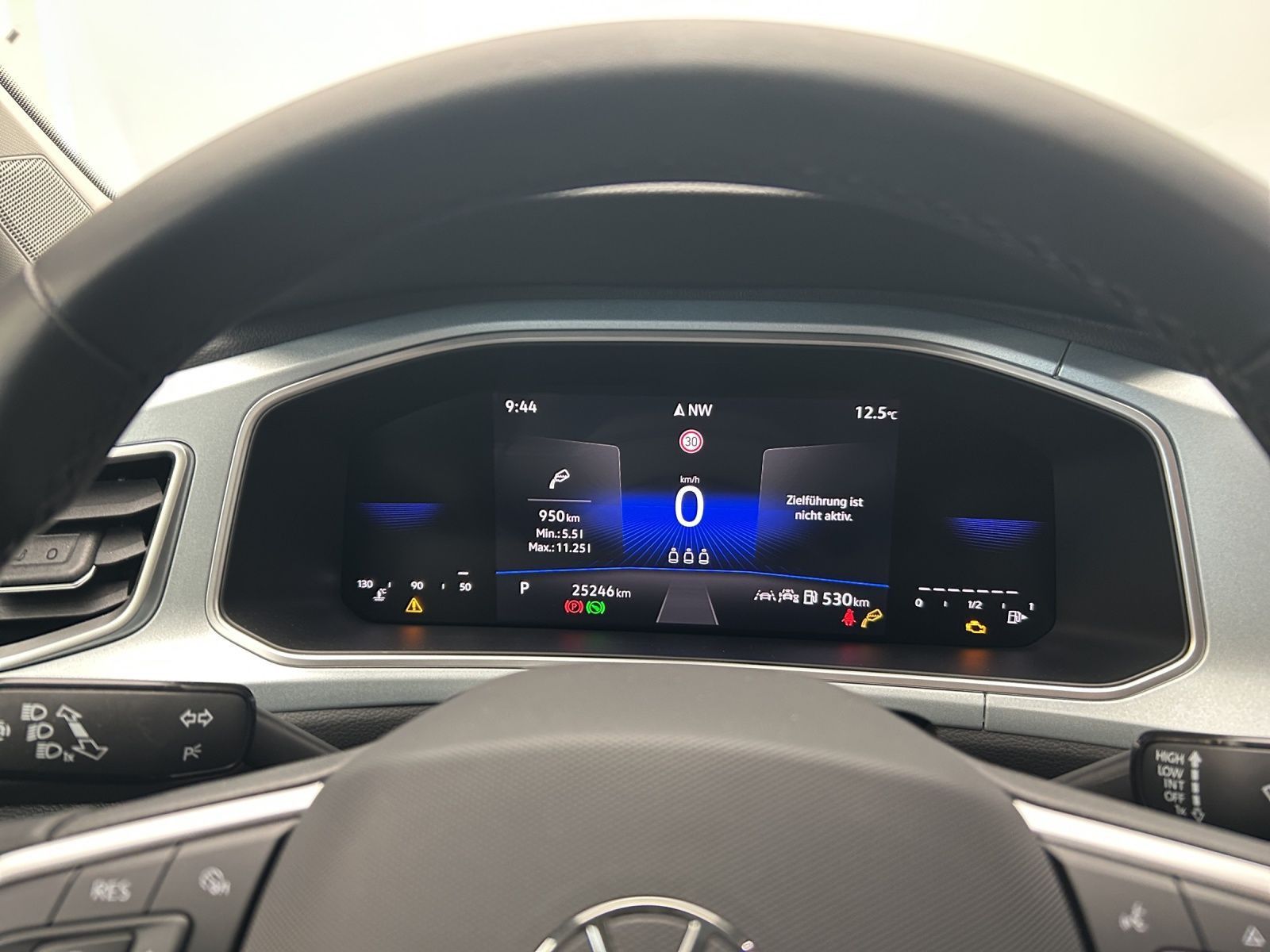 Volkswagen T-Roc - Bild 9