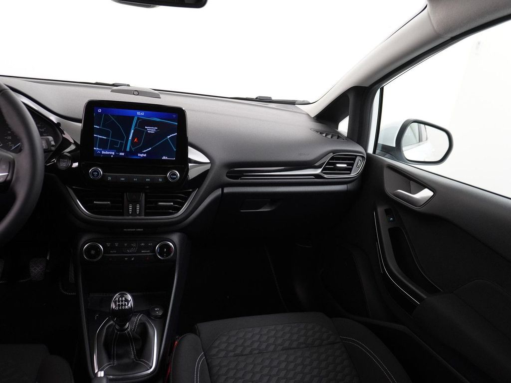 Ford Fiesta 1.0 EcoBoost Hybrid Titanium X