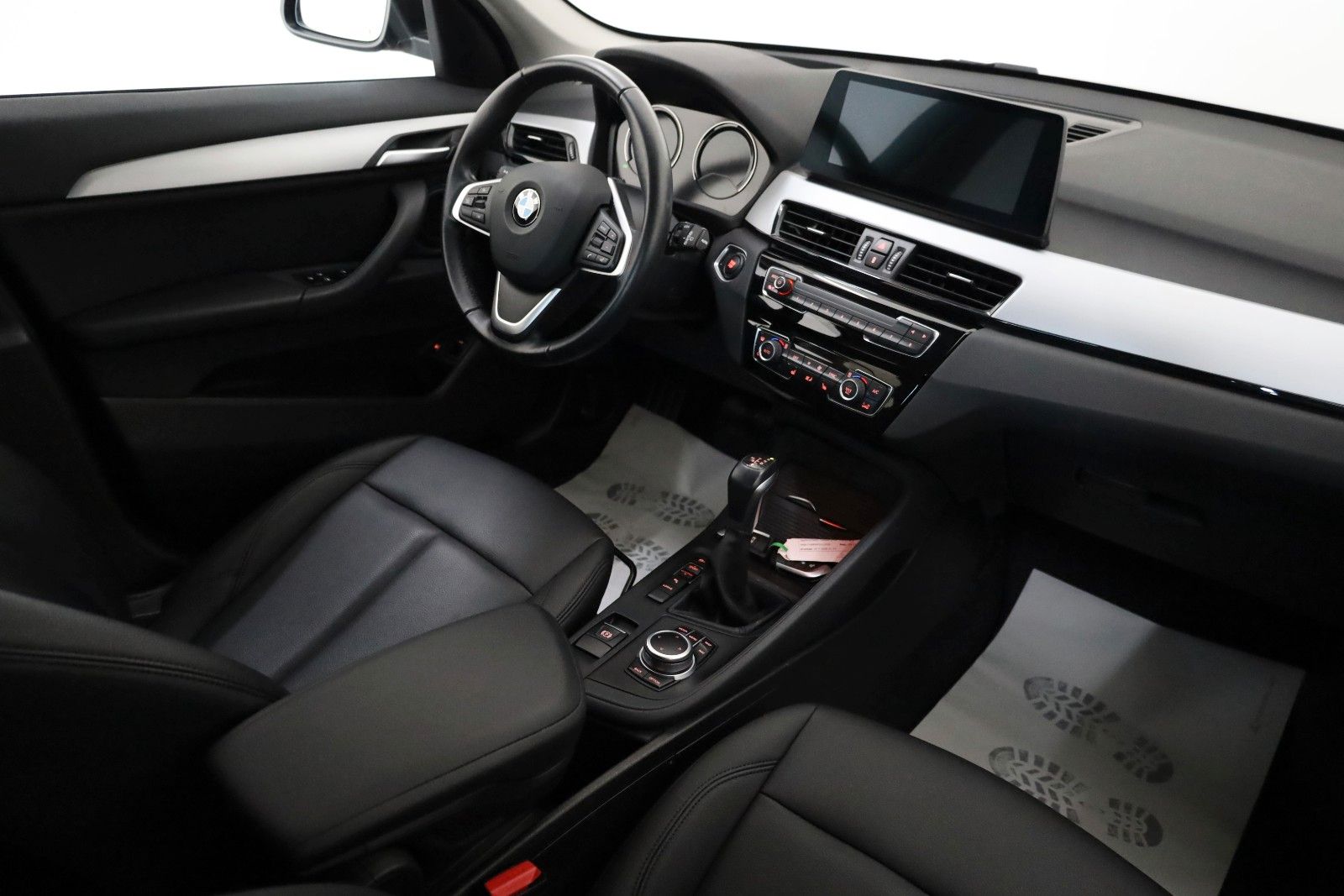 Fahrzeugabbildung BMW X1 xDrive 25 e Advantage,Leder,Navi,LED,HUD,SH