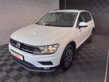 Volkswagen Tiguan*COMFORTLINE*4MOTION-KLIMA-DSG-SPUR-17 - Volkswagen: 17