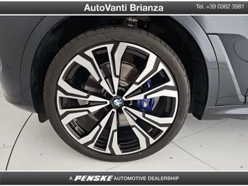 BMW X7 - 9