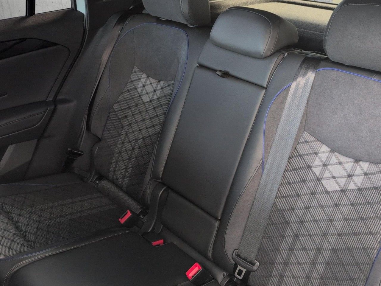 Tiguan R-Line 2.0 TDI 4MOTION DSG Klima Navi