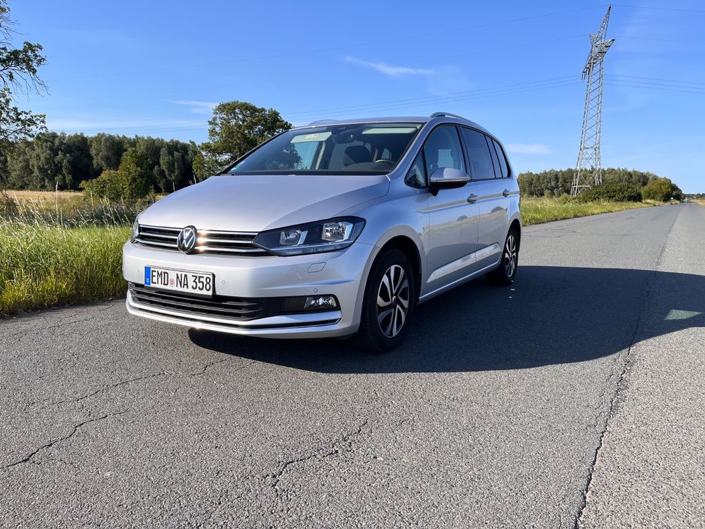 Image of Volkswagen Touran