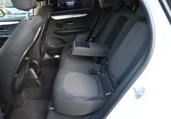 BMW 218 d Active Tourer Advantage Navi AHK LED PDC