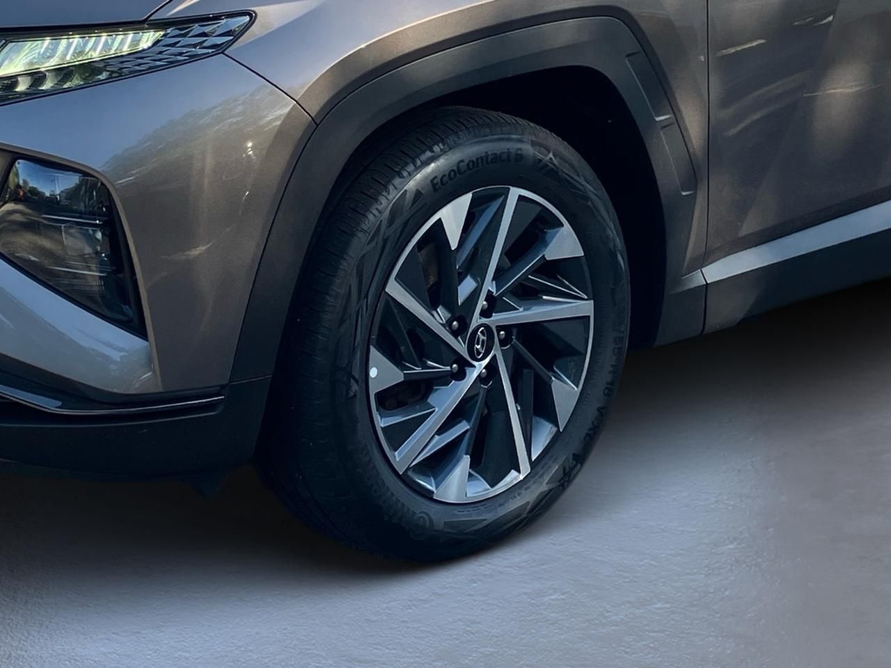 Fahrzeugabbildung Hyundai TUCSON TREND SHZ*LHZ*NAVI*CARPLAY*USB*KRELL*