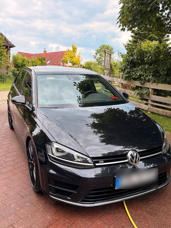 Image of Volkswagen Golf