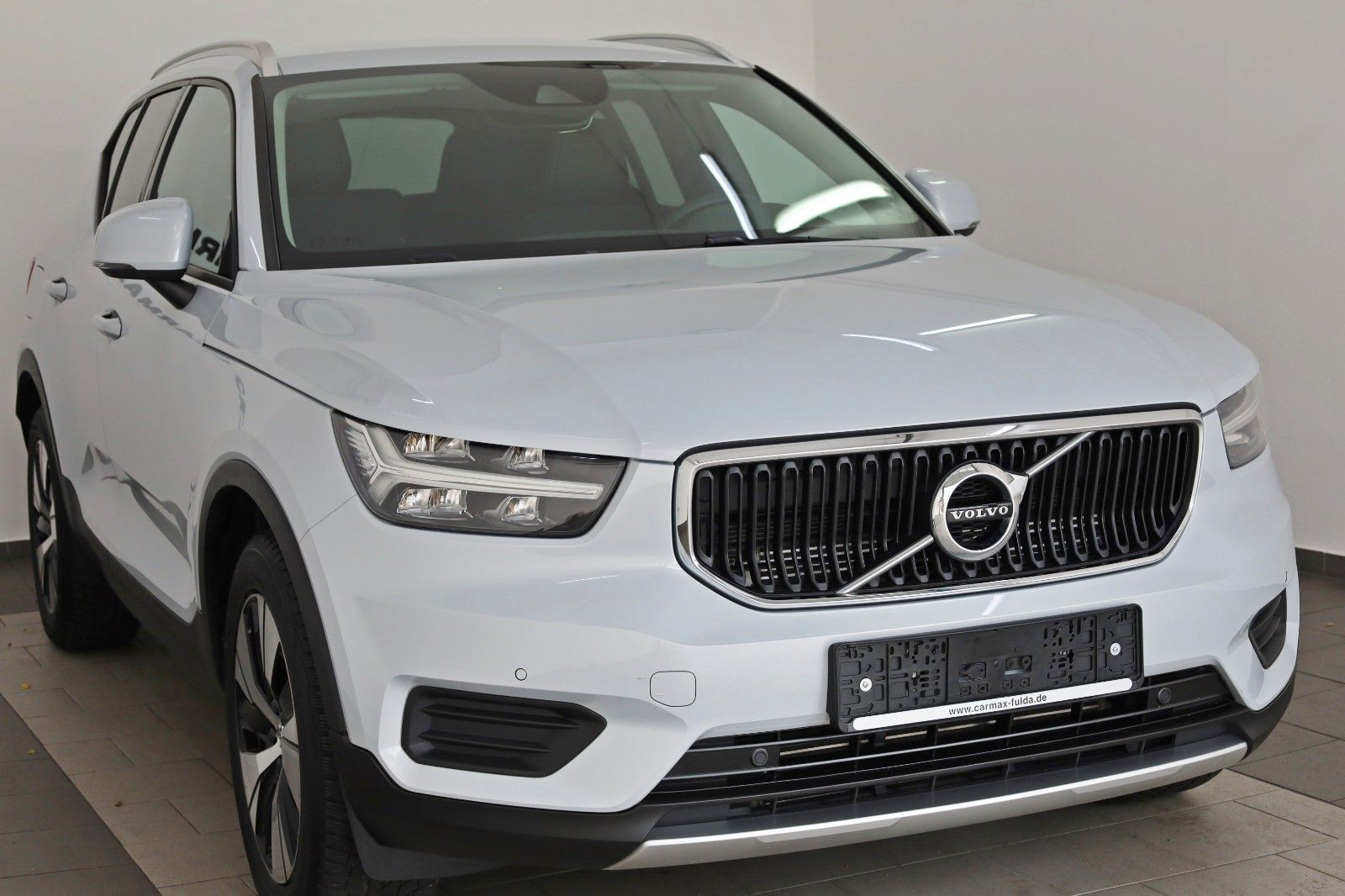Fahrzeugabbildung Volvo XC40 Inscription Recharge TLeder,Navi,LED,SH,PDC
