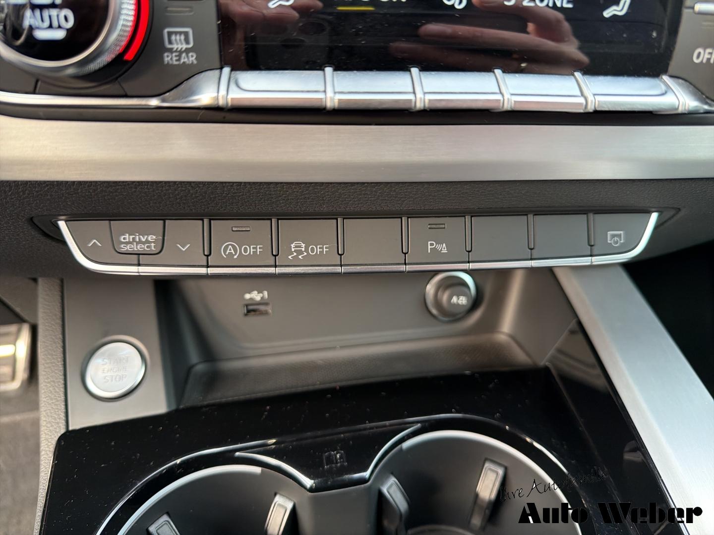Audi A4 Avant 40TFSI S-LINE NAV+ LEDER B&O LED ACC VC