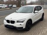 BMW X1 20 d sDrive AUTOMATIK/KLIMA/PDC/TÜV NEU - BMW X1 mit Diesel-Antrieb: Automatik, mit Anhängerkupplung