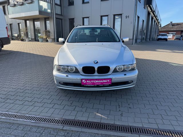 BMW 530i A touring 231PS Leder Navi Xenon Automatik