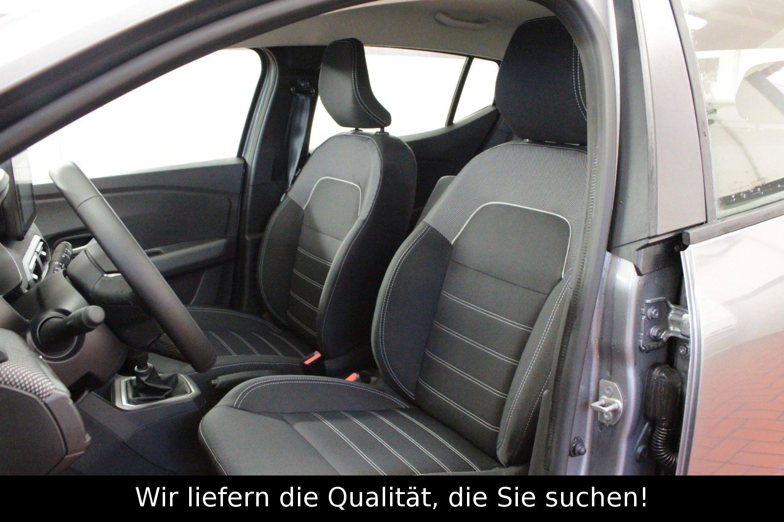 Fahrzeugabbildung Dacia Sandero TCe 90 Expression*Winterpaket*