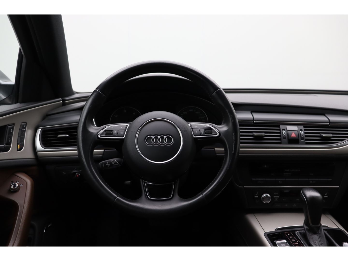 Fahrzeugabbildung Audi A6 Avant 3.0 TDI clean diesel quattro S line AHK