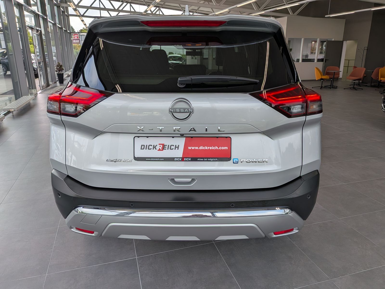 Fahrzeugabbildung Nissan X-Trail 1.5 e-Power e-4 Tekna Bose HUD LED+ 20"
