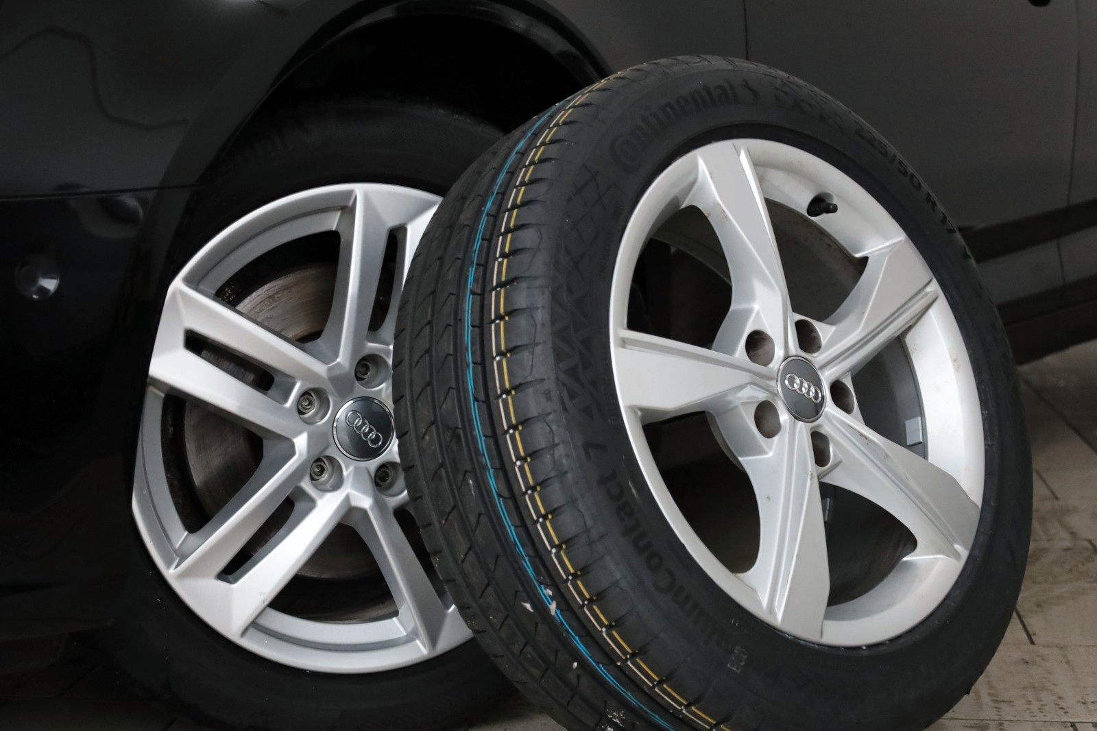 Fahrzeugabbildung Audi A4 Avant 40TDI quattro sport T.Leder,Navi,LED,SH