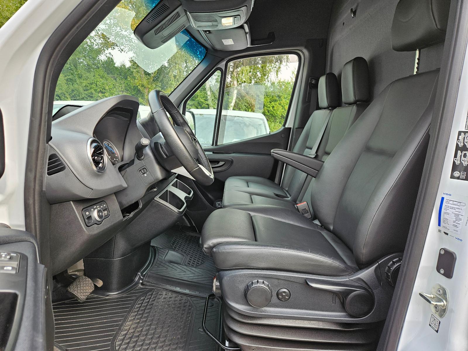 Mercedes-Benz eSprinter 414 BOTT WERKSTATT REGALE FULL HOUSE