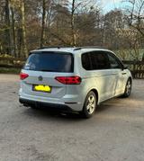Volkswagen Touran 7Places 1.8 TSI DSG7 Garantir 8/26 - VW Touran von privat