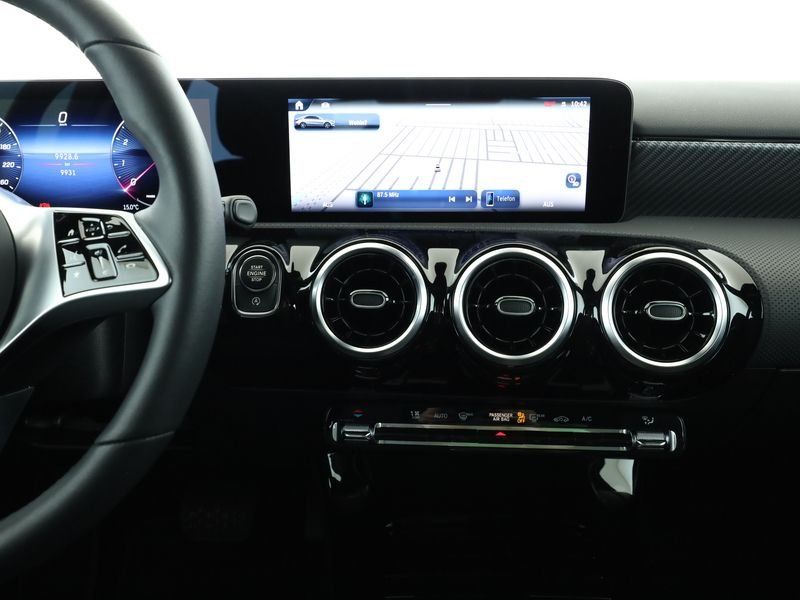 Fahrzeugabbildung Mercedes-Benz A 220 4M Progress*Distro*Totwi*Multibeam*Memory*
